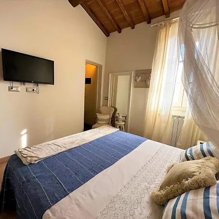 Villetta Belvedere By Nicola Luxury Properties * Corsanico-Bargecchia